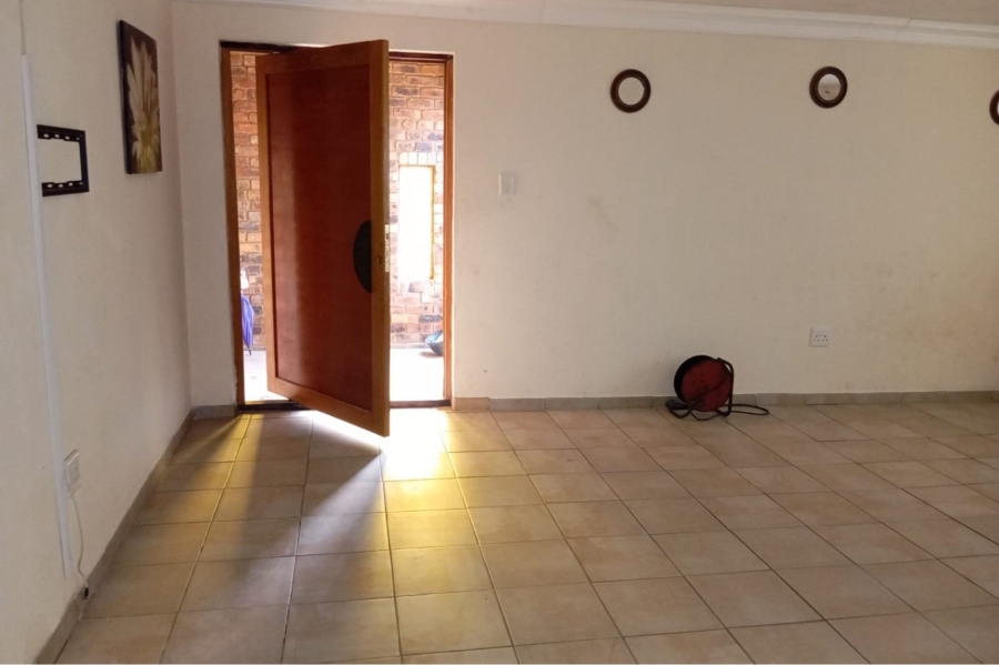 3 Bedroom Property for Sale in Deneysville Free State